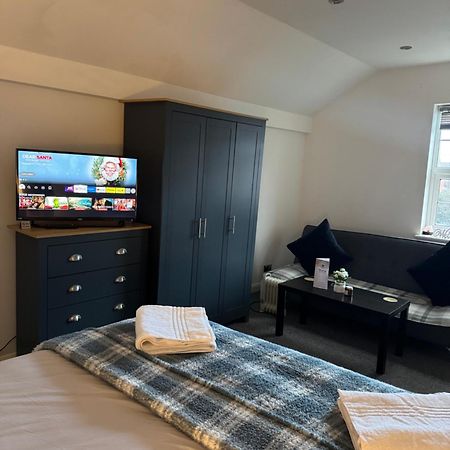 Cosy Countryside Stay- Waters Upton, Telford Exterior foto